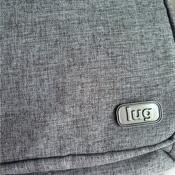 Lug Sidekick excursion pouch w/ RFID NWT black/grey color - Picture 2 of 7